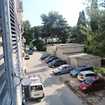 Διαμέρισμα Dijana 1 *